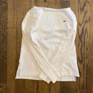 Vineyard vines white shirt